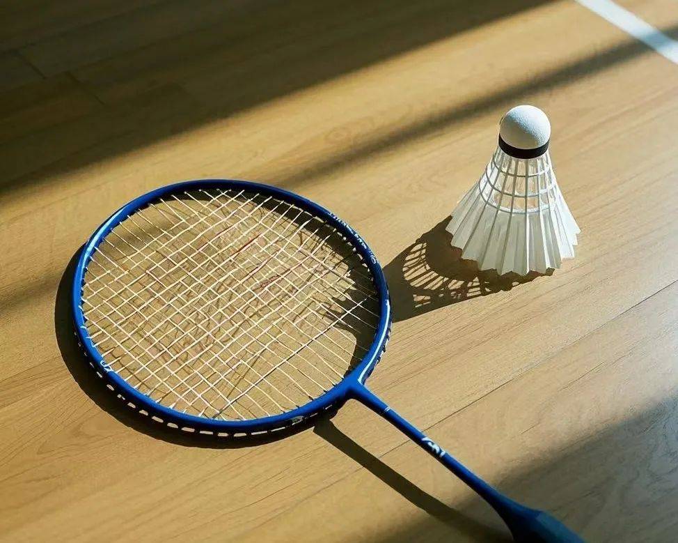 并在防守端 并在防守端