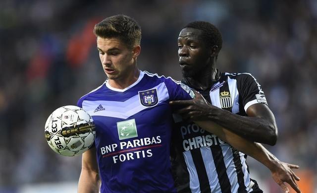 备吸引国际 备吸引国际