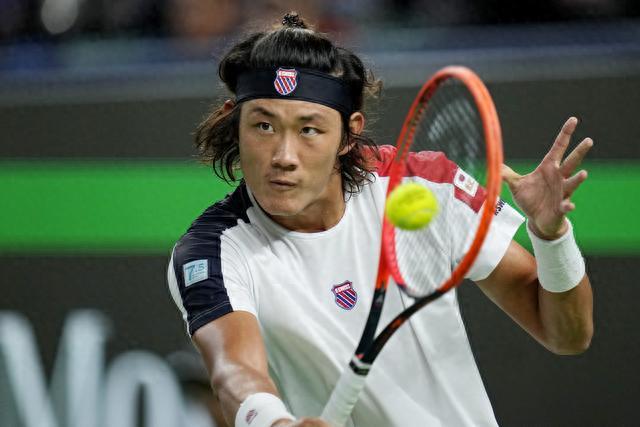 后撤步三分 后撤步三分