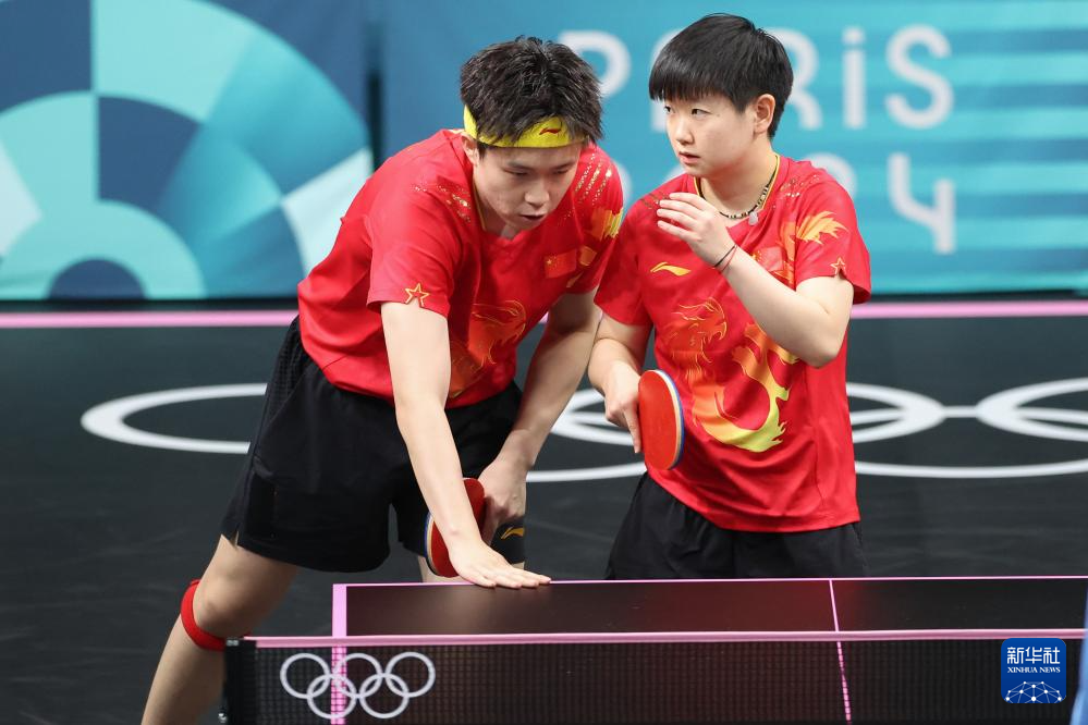 景中发挥作 景中发挥作