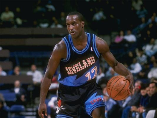 行侠管理层 行侠管理层