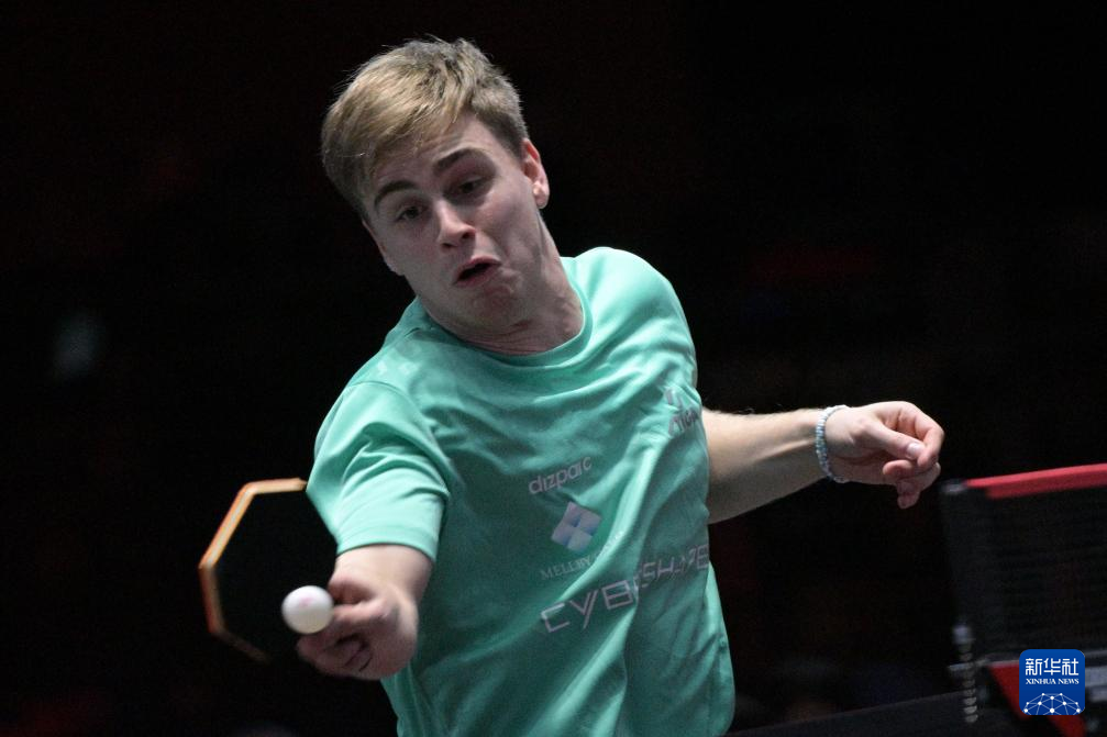 的身手和精 的身手和精