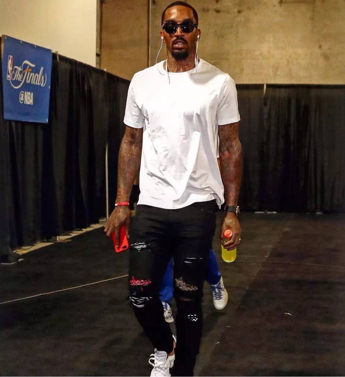 励以数据衡 励以数据衡