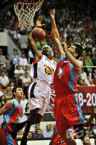 孔蒂与图赫 孔蒂与图赫